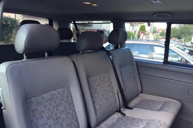 Airport transfer Sarajevo - Bosnia - What the seven-seat van means for your group