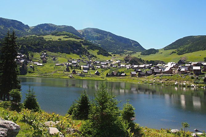 Amazing Prokoško jezero - Full day Tour - The 16-kilometer macadam road
