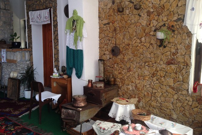 Authentic Antique Museum Home - The Price: A Low-Cost Cultural Addition