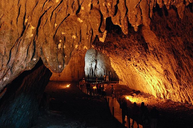 Bijambare Cave Tour - Inside the Cave: Keep Expectations Realistic