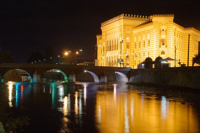Crossroads of Cultures - Sarajevo Walking Tour - City Hall and the Sarajevo Assassination