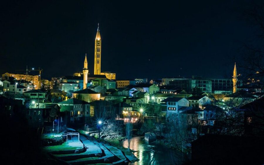 Day Trip From Dubrovnik: Mostar & Kravice Waterfalls - Mostar Around Noon, With Time to Walk and Eat