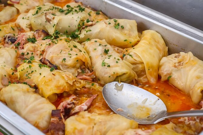 Delicious Sarajevo: Eat, Walk & Discover City Tour - Learning how Bosnian pita is made
