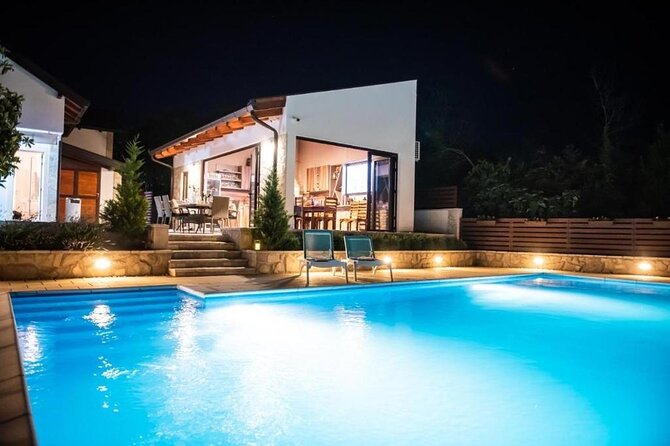 Exclusive V.I.P Party All-Included for Bachelor/Stag/Gentlemen - Key points at a glance