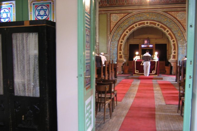 Fascinating Sarajevo Jewish Tour - Inside the Old Temple Sefardi Synagogue and Jewish Museum