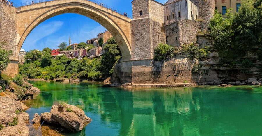 From Dubrovnik: Mostar and Medjugorje Full-Day Tour - What the guides add to a long day