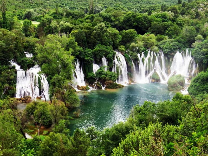 From Dubrovnik: Mostar & Kravica Waterfalls Small-Group Tour - Crossing the border into Bosnia and Herzegovina