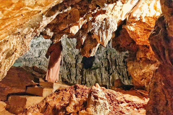 From Sarajevo: Bijambare Cave and Spring of River Bosna Tour - Middle Cave, the dramatic center of the visit