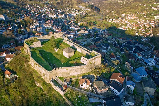 From Sarajevo: Travnik, Jajce, Pliva Lakes & Watermills Tour - Guides, music, and the feel of the day