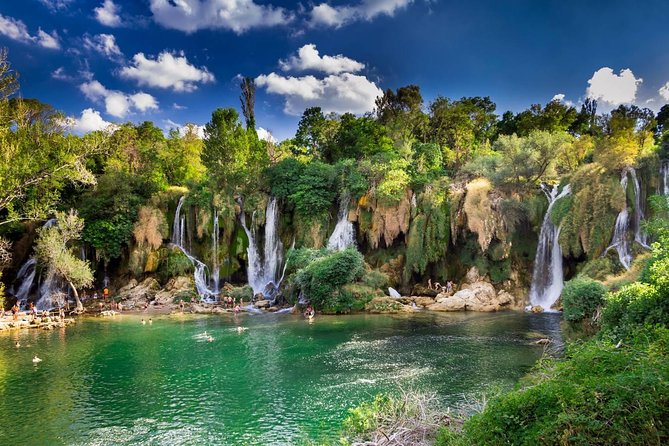 Kravice Water Oasis - What the private driver adds