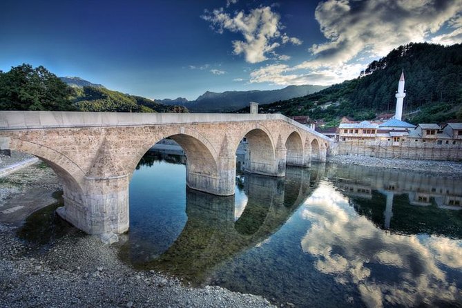 Mostar & Herzegovina 4 Cities Day-tour from Sarajevo (fees incl.) - Lunch beside the Buna River