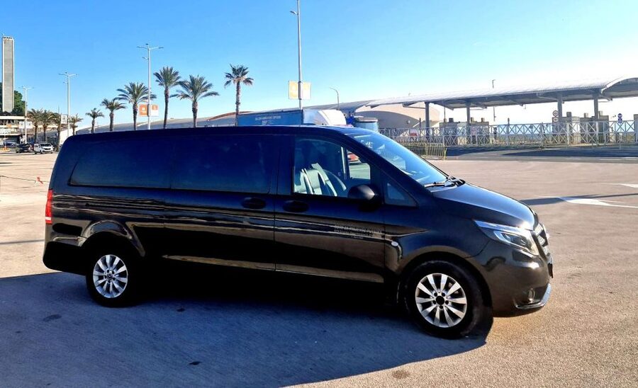 Private tour from Split to Dubrovnik via Mostar - The road between Croatia and Bosnia and Herzegovina