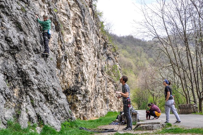 Rock Climbing Half Day Tour sarajevo - Dariva gives you a climbing day close to Sarajevo