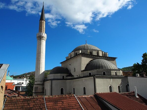 Sarajevo: 2 Hours Old Town Walking Tour With Local Guide - Baščaršija, Sebilj, and the copper street