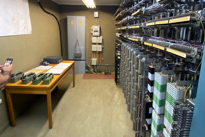 Tito's Bunker: Discover Secret & Boracko Lake Tour from Sarajevo - The guide makes the bunker worthwhile