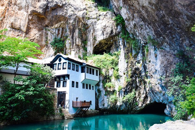 Transfer tour Sarajevo-Dubrovnik - What the Driver-Guide Adds