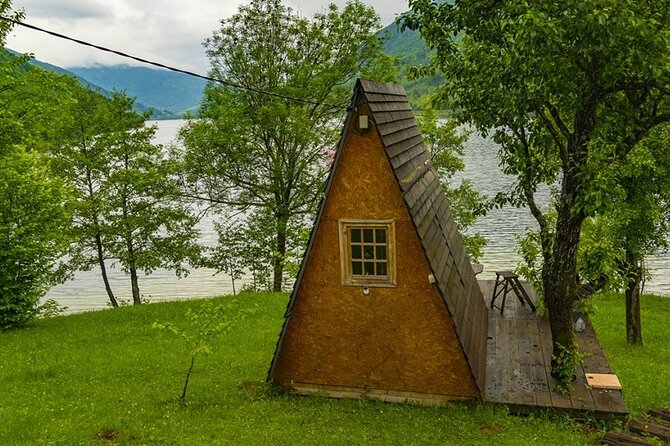 Travnik, Jajce & Pliva Lakes Day Tour From Sarajevo (fees Incl.) - Leaving Sarajevo through central Bosnia