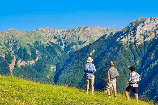Umoljani Village to Lukomir Village via Obalj Hike from Sarajevo - Guides who add warmth to a long day